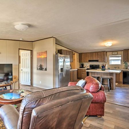 Quaint Port Oconnor Home - 3 Mi To Beach! Port O'Connor Exteriör bild