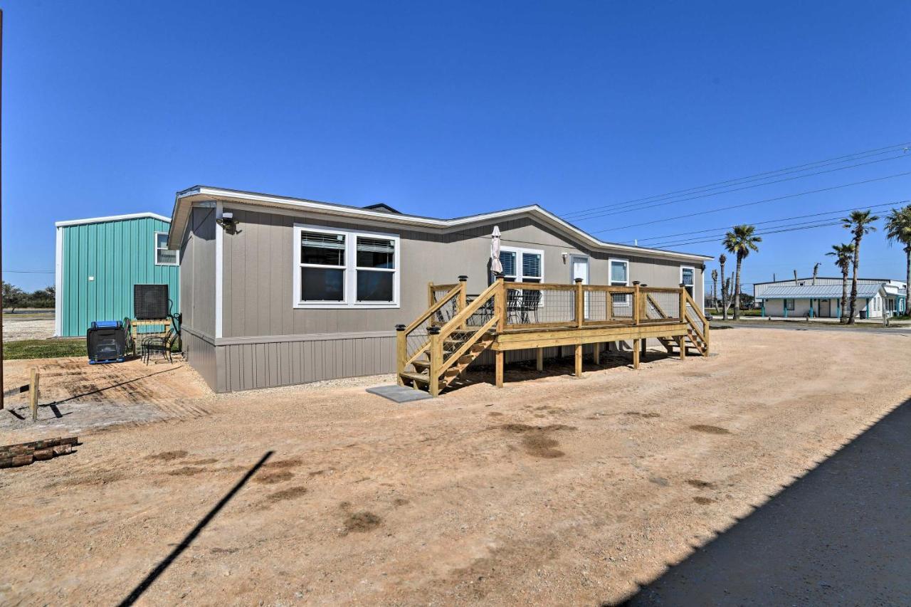 Quaint Port Oconnor Home - 3 Mi To Beach! Port O'Connor Exteriör bild